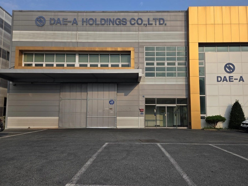 デアホールディングス本社
